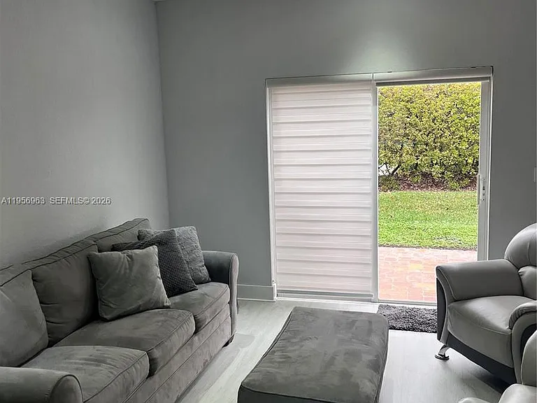 4746 Lago Vista Dr — Photo 17