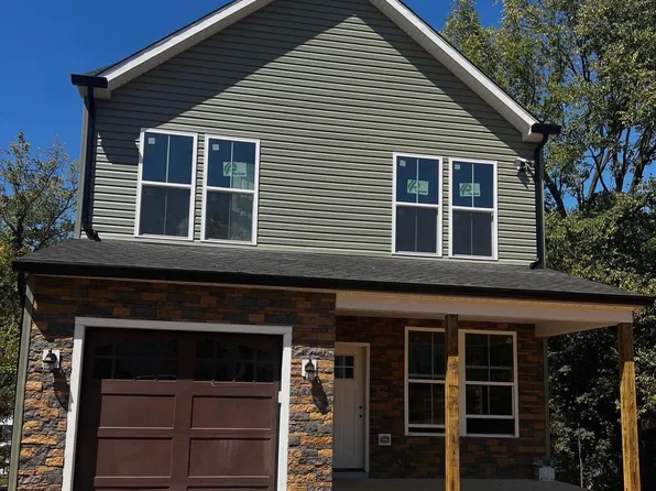 19 Onyx Ln, Charles Town, WV 25414