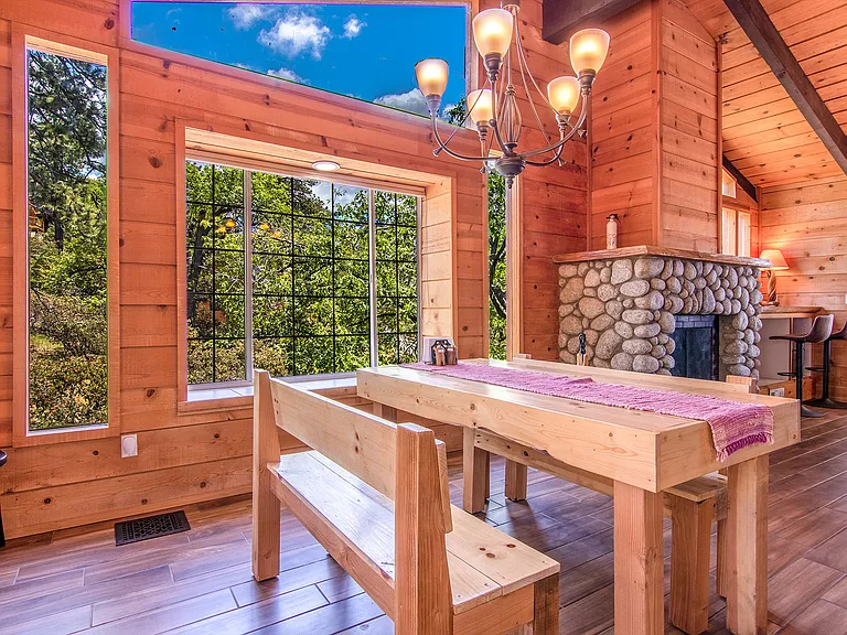24800 Marion Ridge Dr — Photo 18