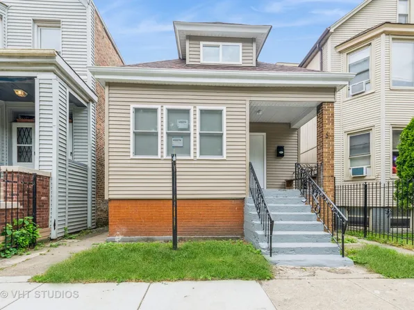 8020 S Brandon Ave, Chicago, IL 60617