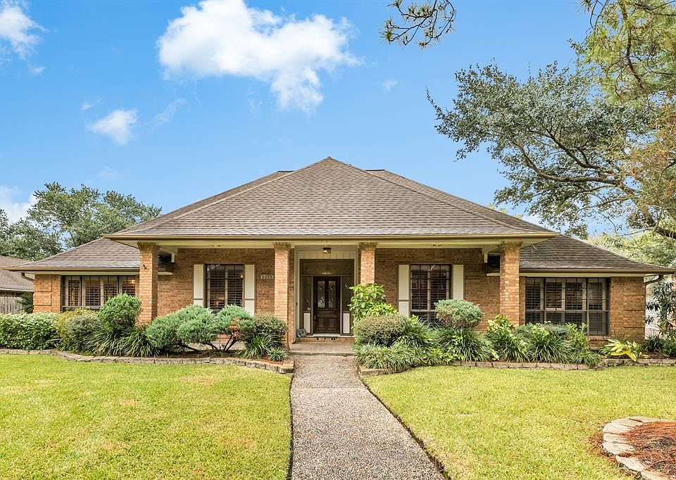 1st image of 1703 White Wing Cir