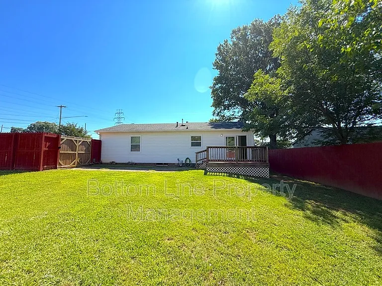 749 Shannon Bradley Rd — Photo 19