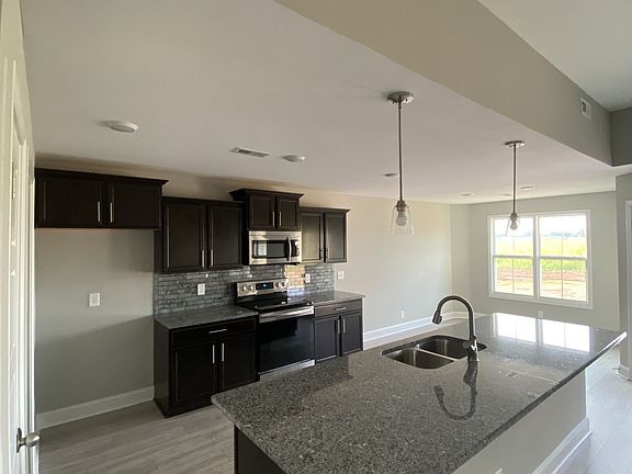 5th image of 136 Charleston Oaks Lot 136