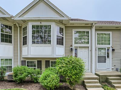 107 E Victoria Cir #107, North Aurora, IL, 60542
