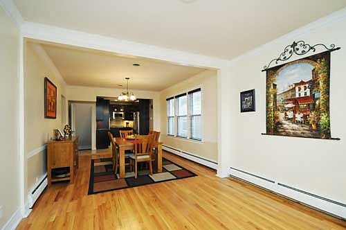 4th image of 4110 W Argyle St