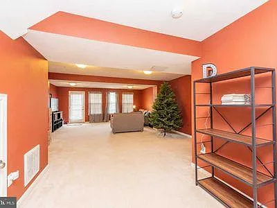 7058 Oak Grove Way — Photo 36