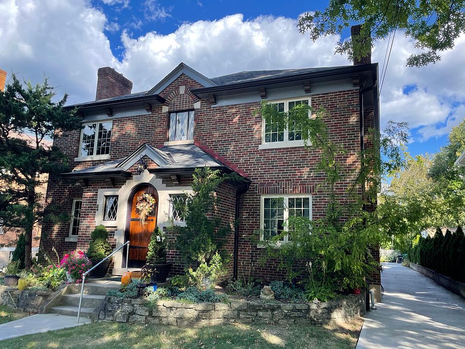 1st image of 3784 Hyde Park Ave #4
