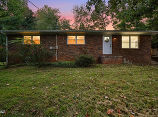 181 Smith Ave, Elizabethton, TN 37643