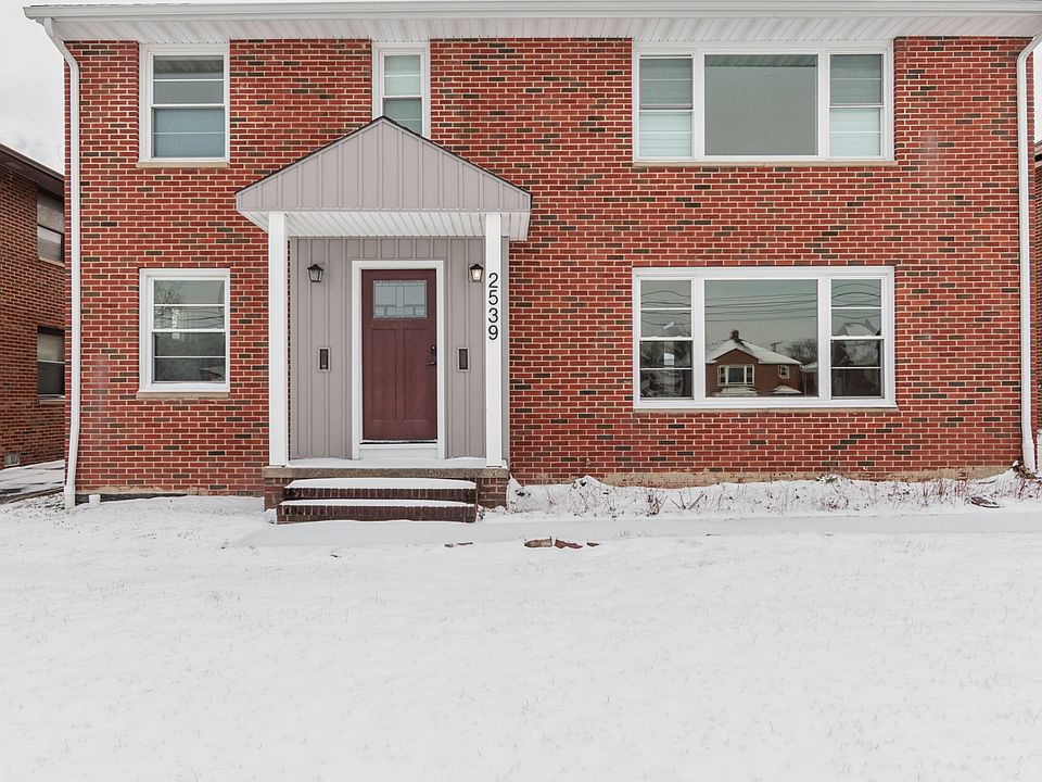 1st image of 2539 Warrensville Center Rd