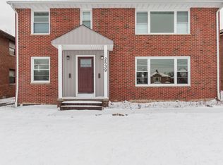 2539 Warrensville Center Rd, Cleveland, OH 44118