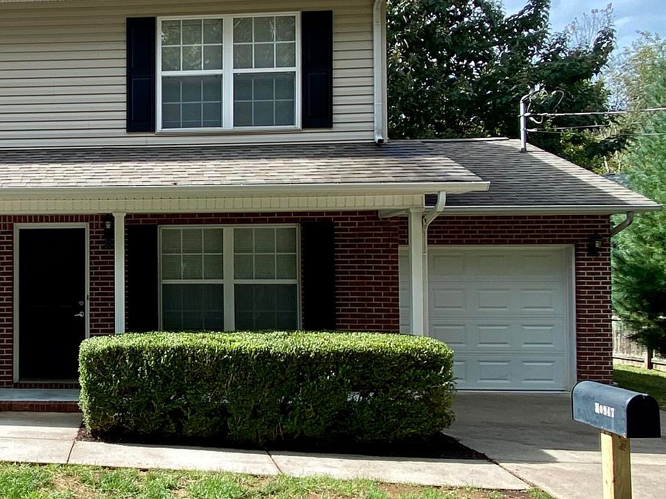 1st image of 10947 Woody Dr