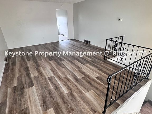 3rd image of 947 S Honeysuckle Dr #0
