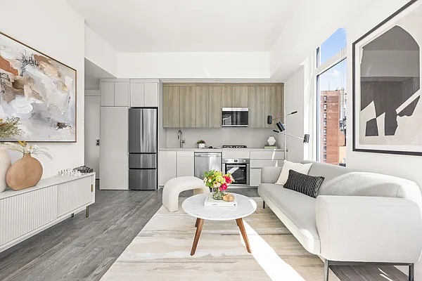 Rented by Corcoran | media 27