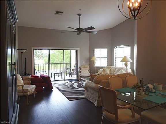 3rd image of 210 Vintage Cir APT 205