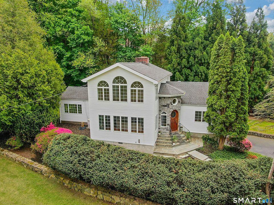 1st image of 450 Westover Road