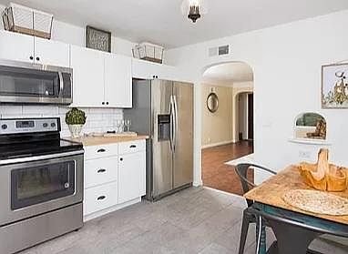 3rd image of 1149 Avenue C