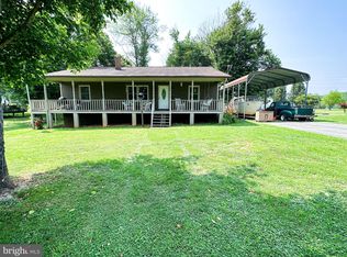 54 Howellsville Rd, Front Royal, VA 22630