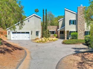 29735 Disney Ln, Vista, CA 92084