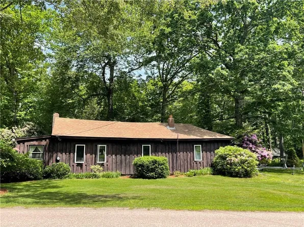 470 Shippee Rd, East Greenwich, RI 02818