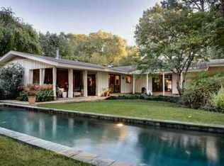 998 Fair Meadow Rd, Memphis, TN 38117