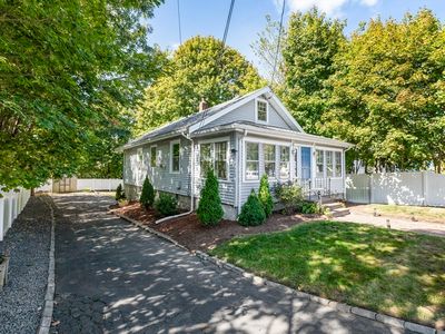 17 Linwood St, Holbrook, MA, 02343