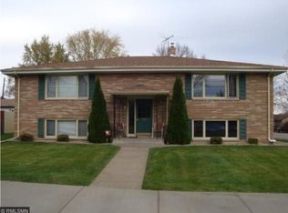 1700 Bromley Ave, South Saint Paul, MN 55075