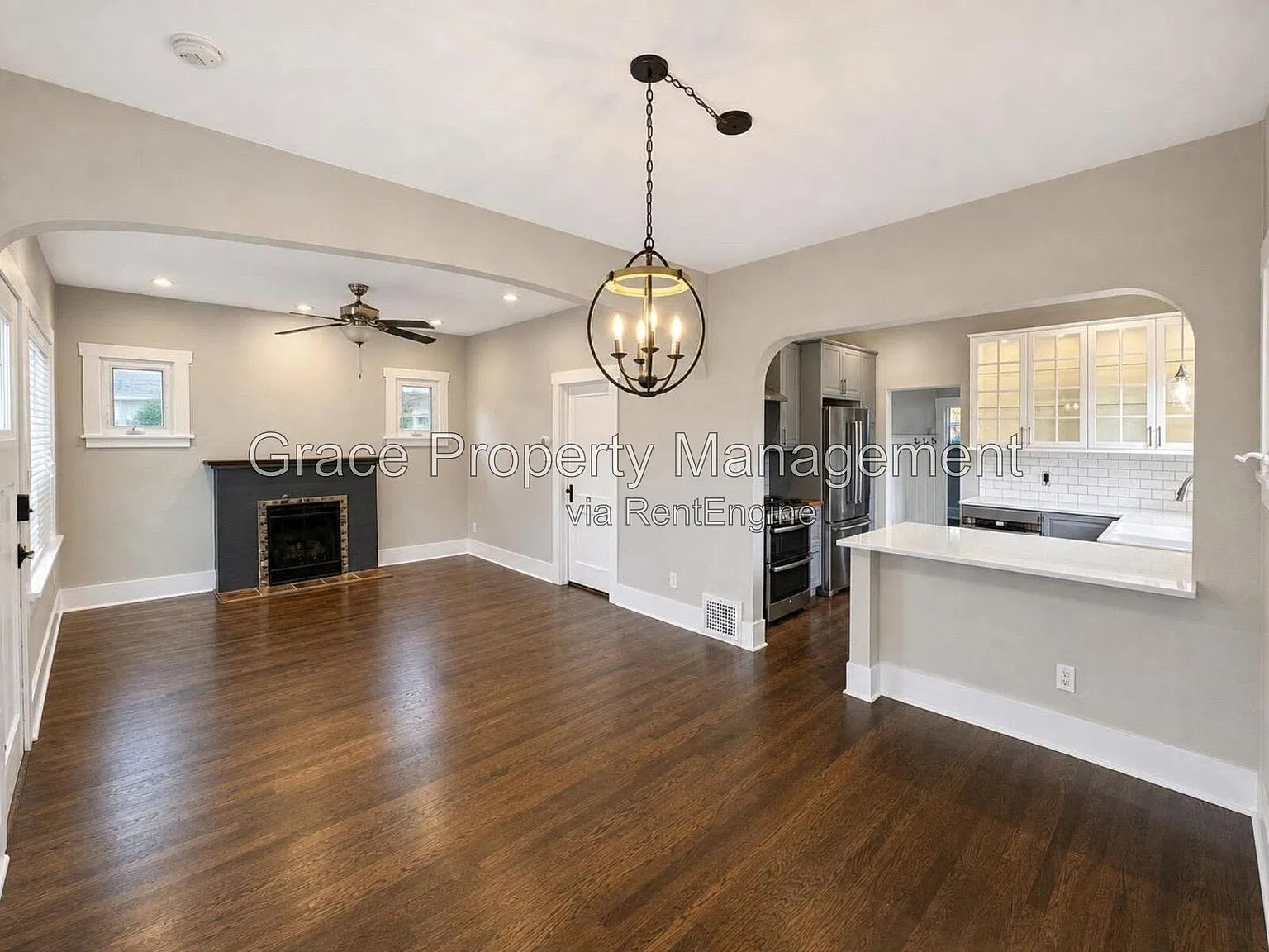 3 bed, 2.0 bath, 1720 sqft, $3,895 — Photo 3