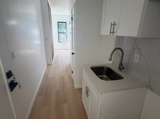 1691 Linden St FLOOR 1, Ridgewood, NY 11385