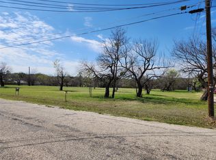 79 Lakeshore Dr, Bridgeport, TX 76426