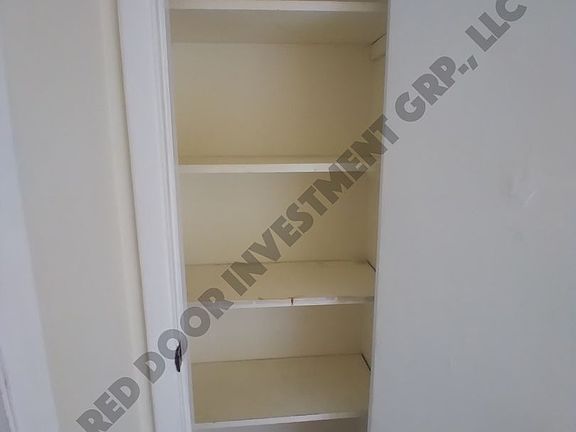 4th image of 706 W Dixie Ave APT 25