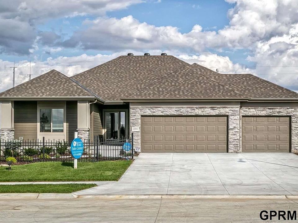 1st image of 4218 Barksdale Cir