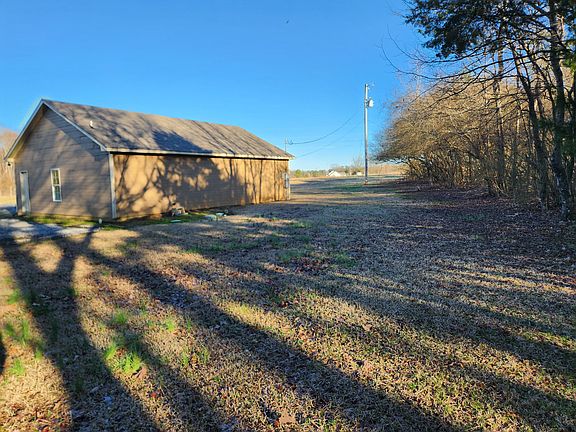 2nd image of 180 Haven Cove Rd