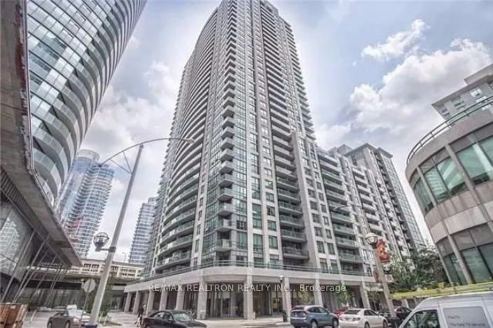 1 bed, $2,400 — Photo 2