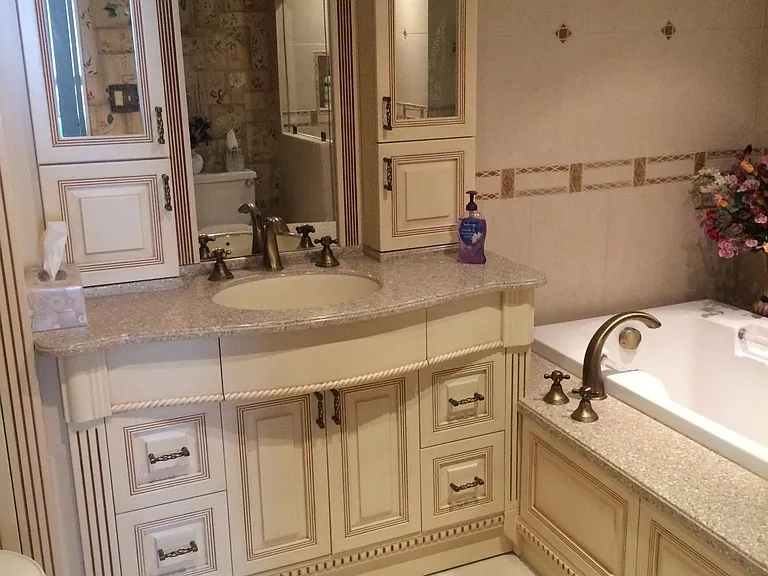 Marble master bath