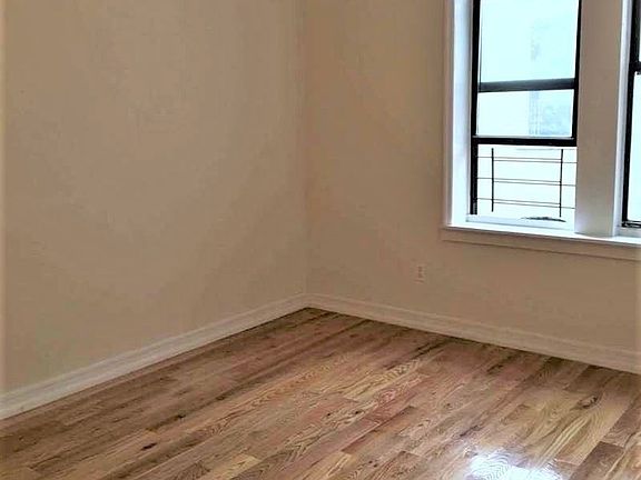 4th image of 5115 13th Ave #4B2