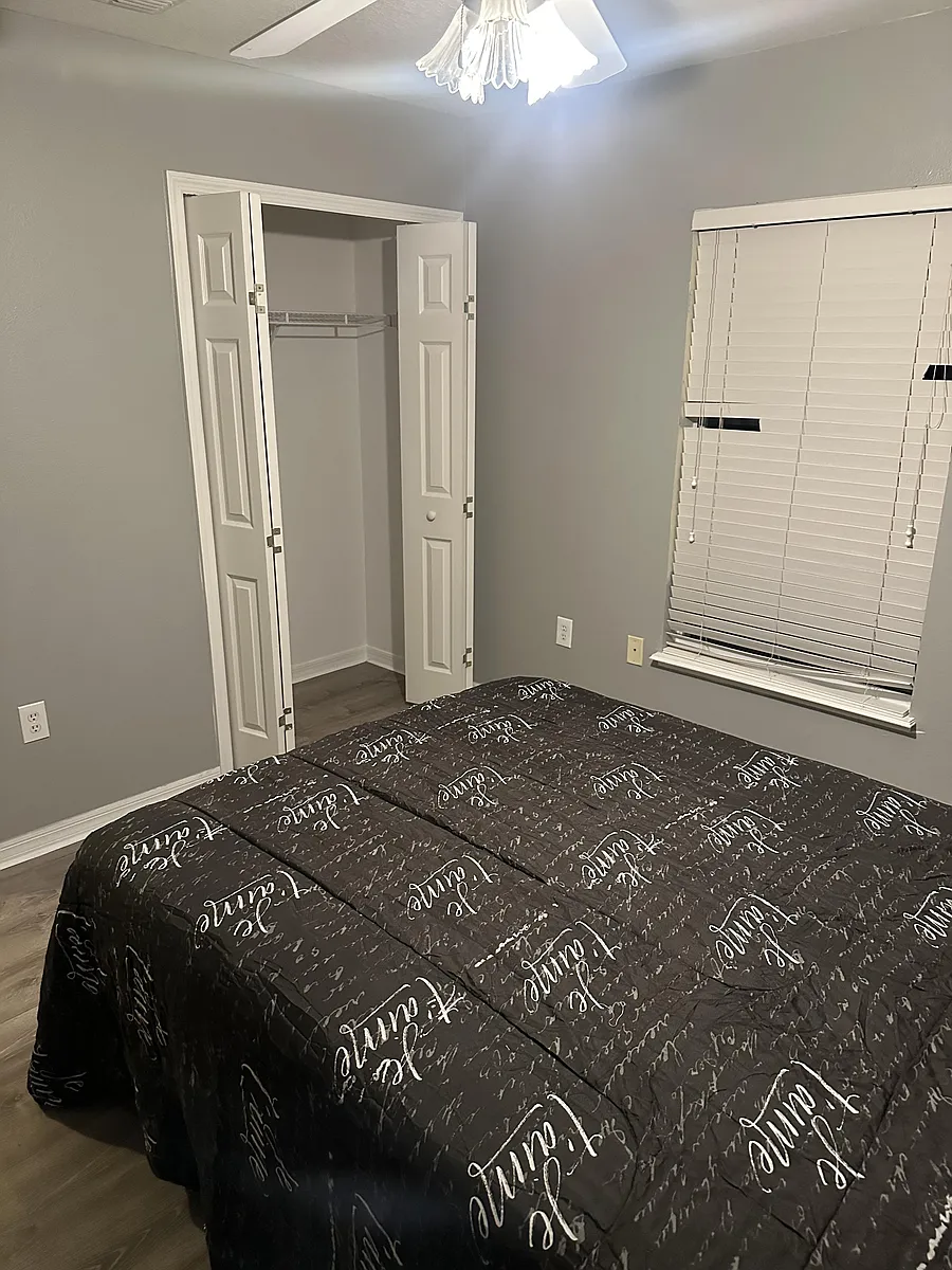 Bedroom 2 closet - Thomasdale Ave