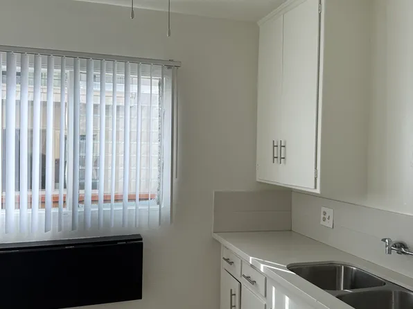 943 N Orange Grove Ave APT 3, Los Angeles, CA 90046