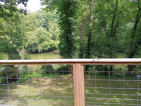 3rd image of 1357 Scenic River Rd