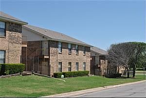 1st image of 109 Pemberton Dr APT D