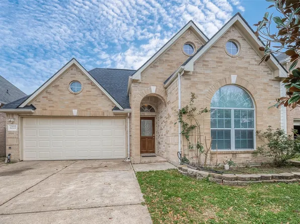 12727 High Cotton Ln, Houston, TX 77072