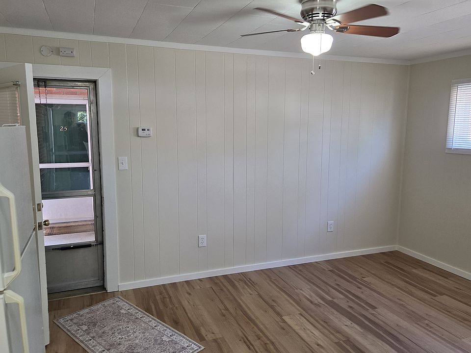 330 Law St Apt 26, photo 4