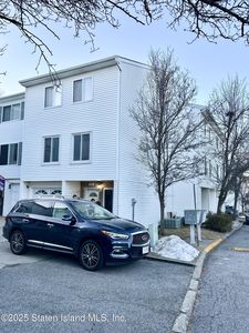 366 Aspen Knolls Way, Staten Island, NY, 10312