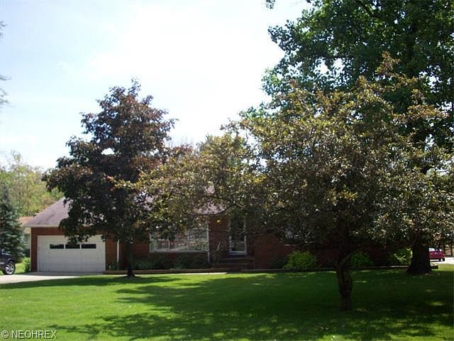 2nd image of 8177 Wyatt Rd