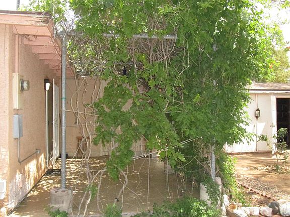 4th image of 8107 E 3rd Ave