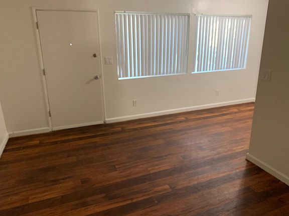 5th image of 2720 Broadway APT 24