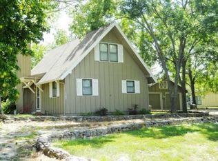 614 N Linn Valley Dr, Linn Valley, KS 66040