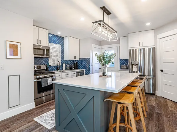 1962 Farrow St, Ferndale, MI 48220