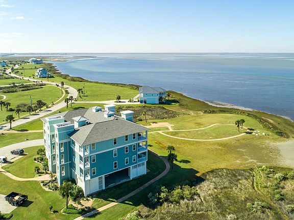 3rd image of 26570 Bay Water Dr Unit 302