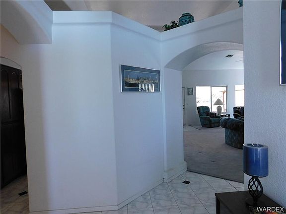 5th image of 2475 Fox Run Ln