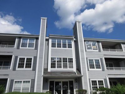 2412 Candlelight Ct, Helmetta, NJ, 08828